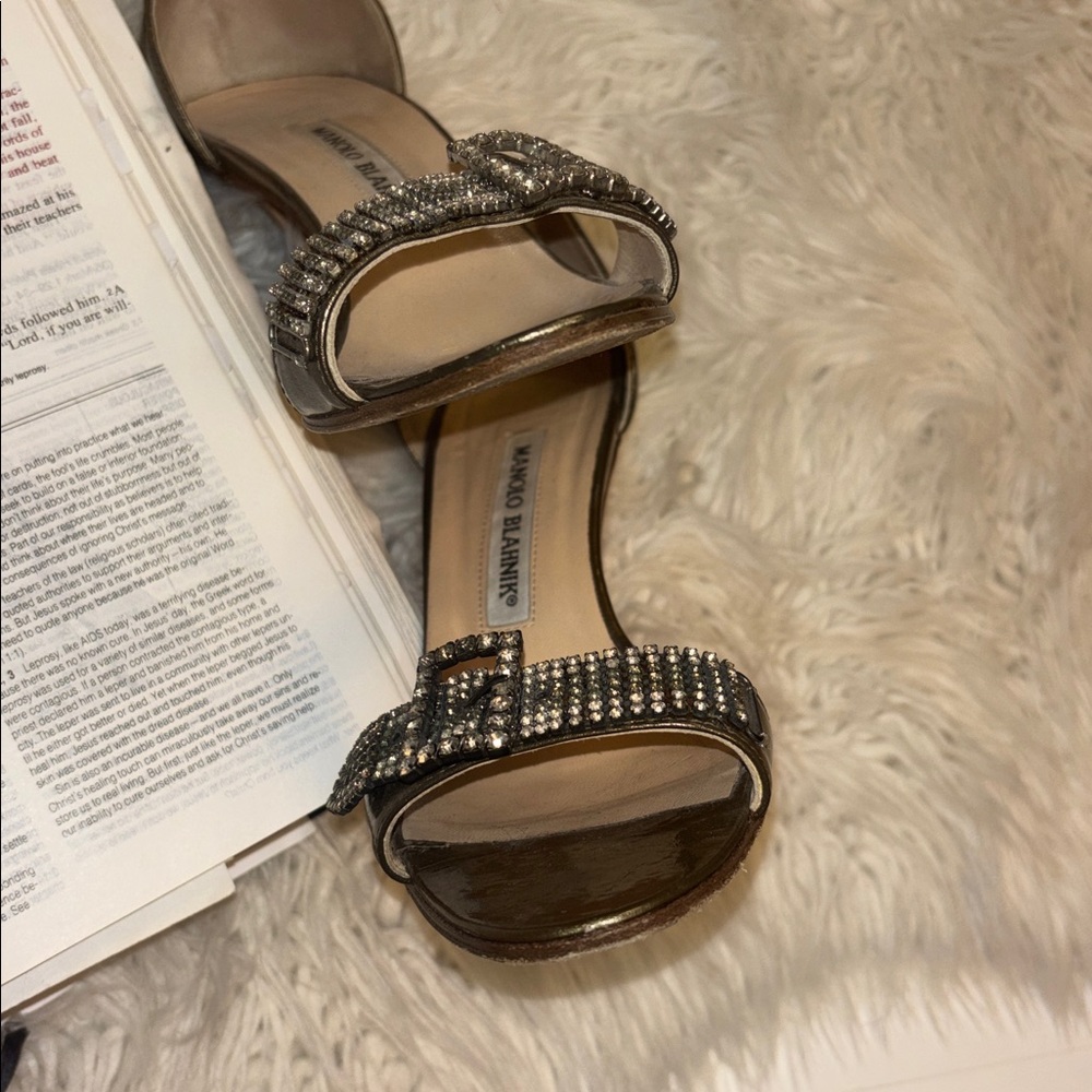 Gorgeous Manolo Blahnik peep toe heels 👠💃🏻 - Picture 11 of 12